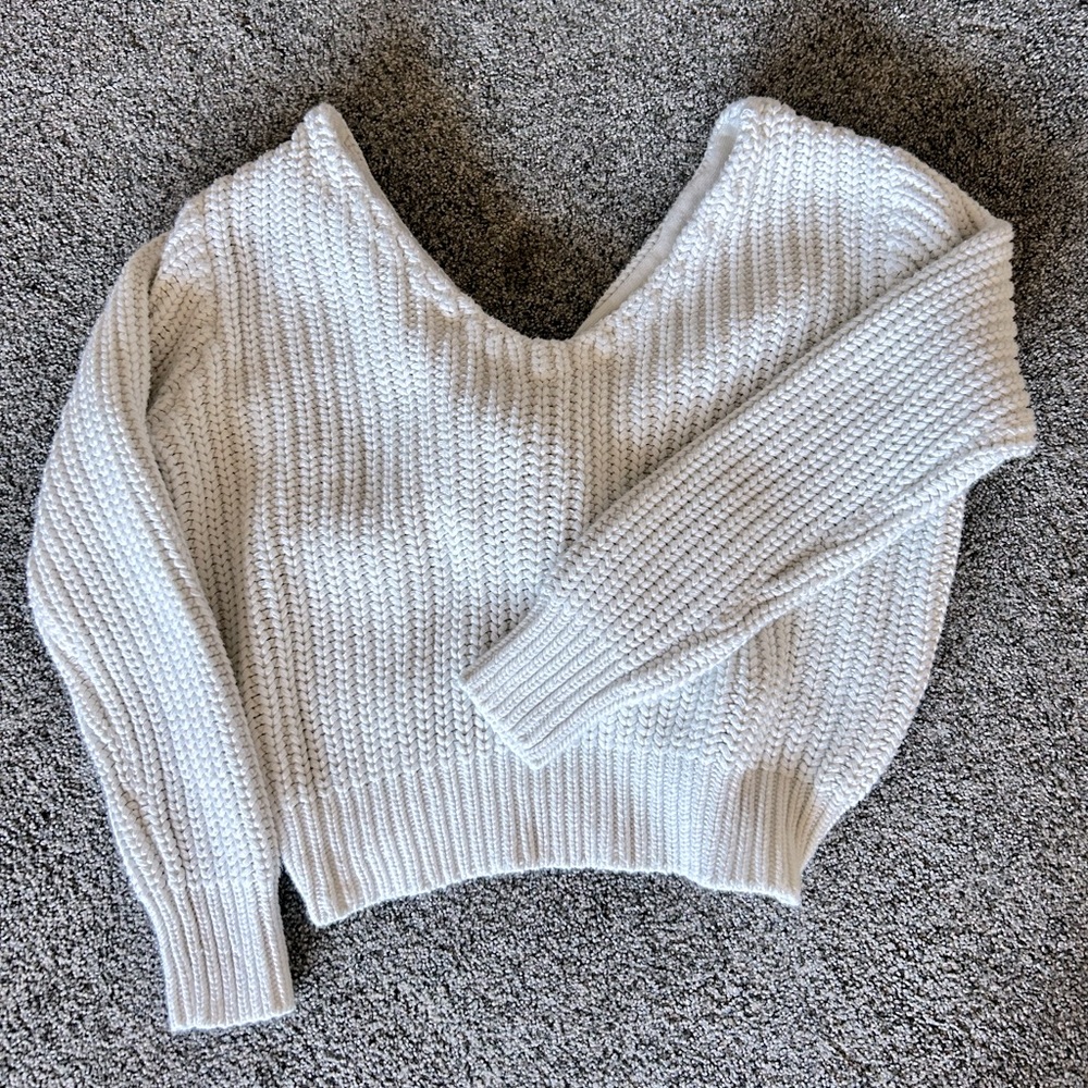 LA HEARTS - Off the shoulder, knotted back knit sweater!
